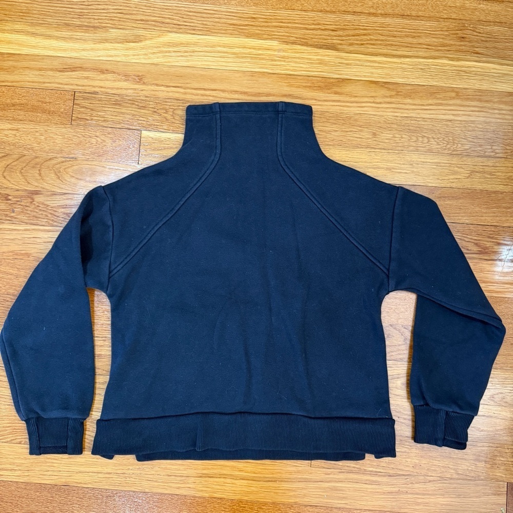 Athleta Girl Cozy Karma Sweatshirt Pullover Turtle Neck in Black - Size M/8-10 - Picture 6 of 6